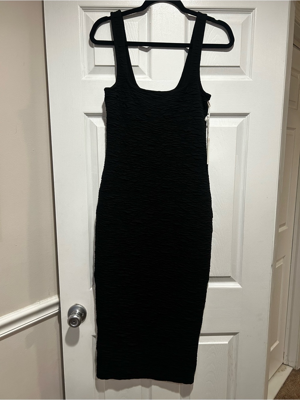 Good American black midi dress
